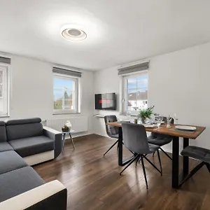 Adn - Netflix - Modern And Smart Apartment